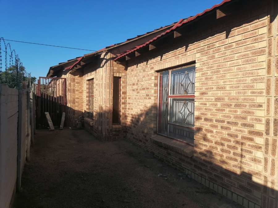 3 Bedroom Property for Sale in Freedom Park Free State